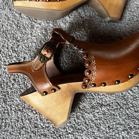 Isabel Marant leather tooled boho clogs 38 8 cone heel hippie funky excellent - Picture 5 of 8